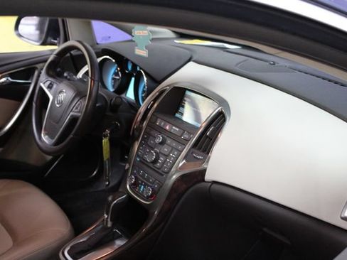 Used 2015 Buick Verano Convenience FWD image 12
