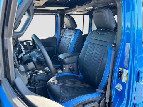 Certified 2022 Jeep Wrangler Unlimited Sahara AWD/4WD image 22