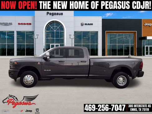 New 2026 RAM 3500 Laramie w/ Max Tow Package AWD/4WD image 3