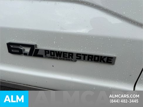 Used 2024 Ford F250 Platinum image 6