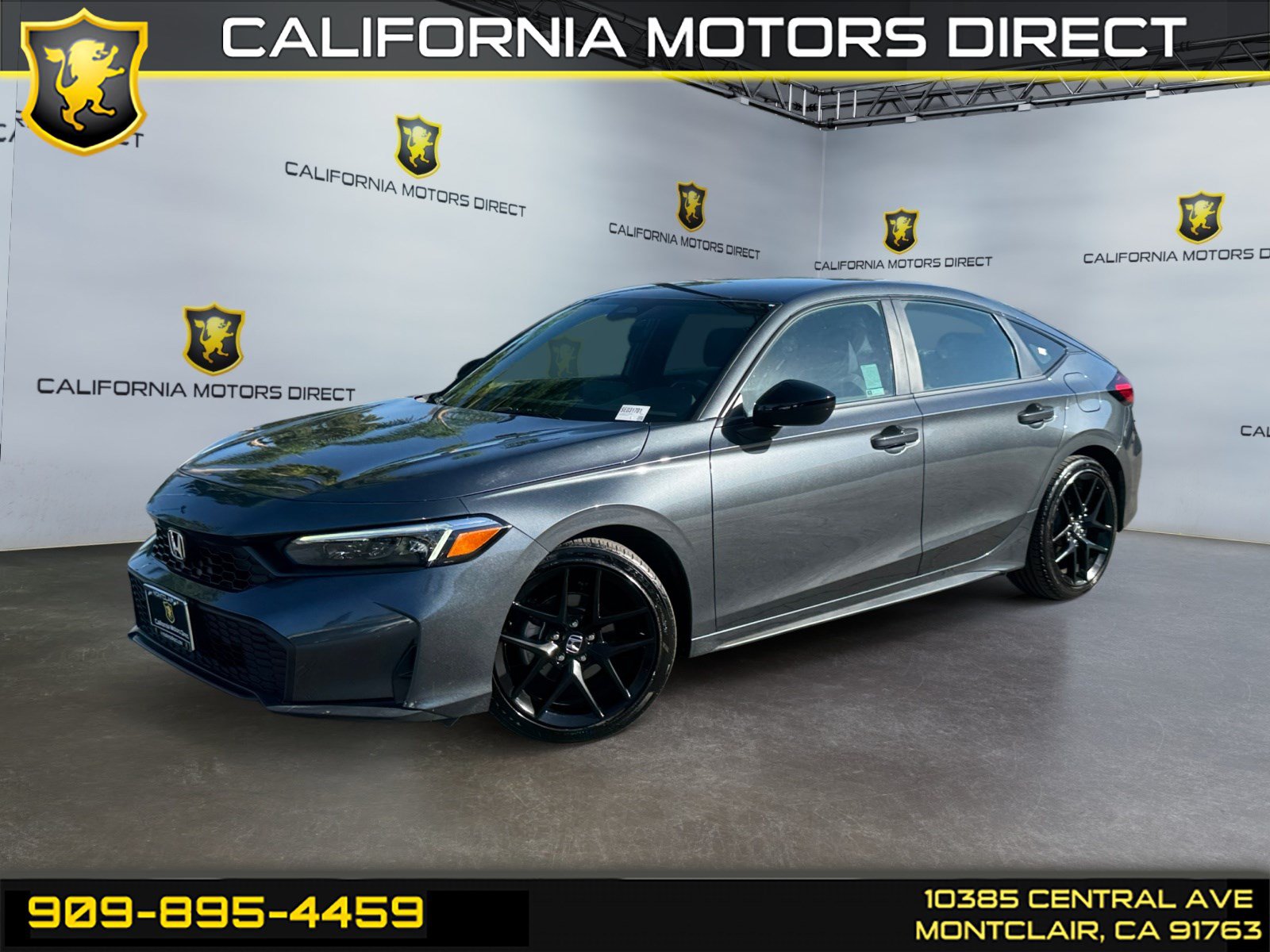 Used 2025 Honda Civic Sport image 1