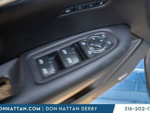 Used 2020 Cadillac XT5 Premium Luxury image 19