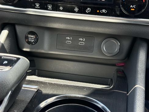 Certified 2026 Nissan Rogue SV AWD/4WD image 12