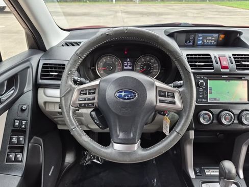 Used 2015 Subaru Forester 2.5i Limited AWD/4WD image 25