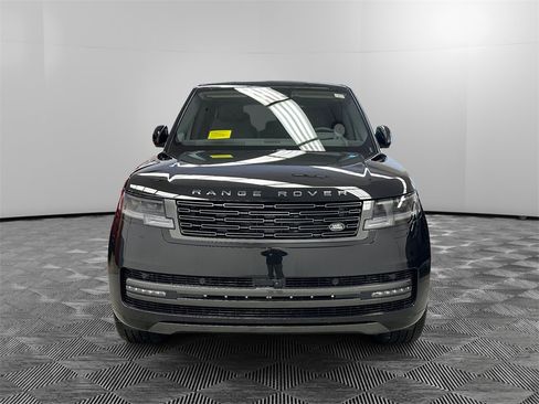 New 2026 Land Rover Range Rover SE image 8