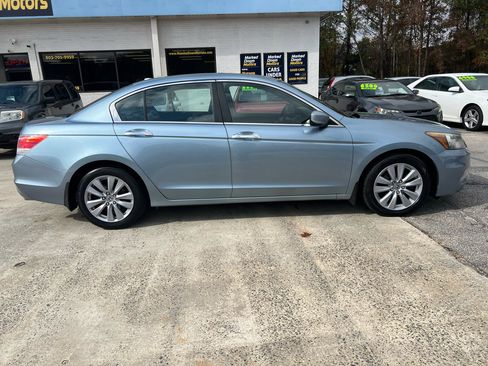 Used 2011 Honda Accord EX-L image 9