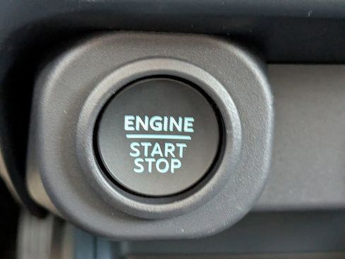 New 2026 Ford Maverick Lobo AWD/4WD image 32