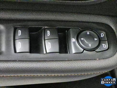 Used 2019 GMC Terrain SLE image 14