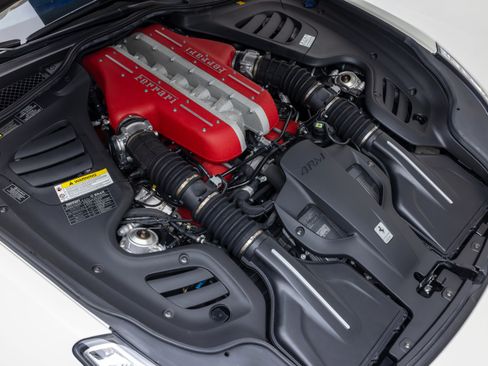 Certified 2017 Ferrari GTC4Lusso AWD/4WD image 10