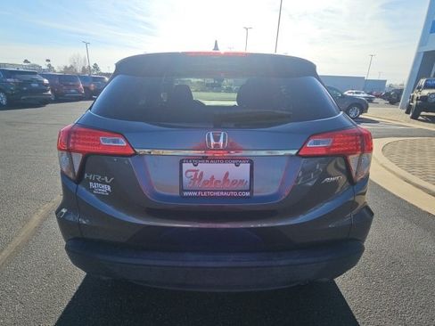 Certified 2022 Honda HR-V EX image 6