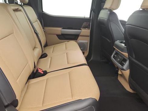 New 2026 Ford F250 Lariat w/ Chrome Package image 22