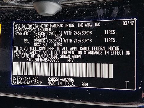 Used 2017 Toyota Highlander XLE image 27