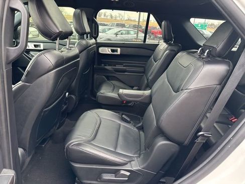 Used 2020 Ford Explorer ST w/ ST Street Pack image 6