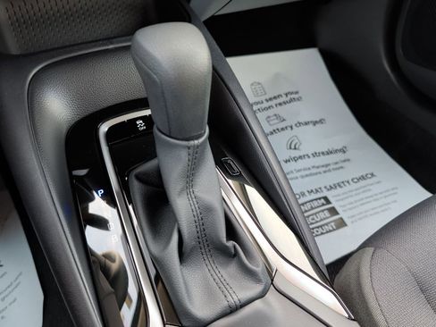 Used 2026 Toyota Corolla LE image 21