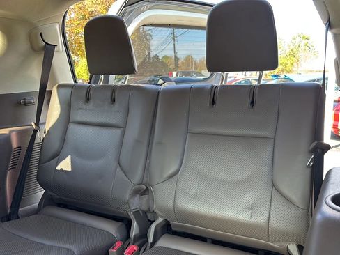 Used 2010 Lexus GX 460 image 16