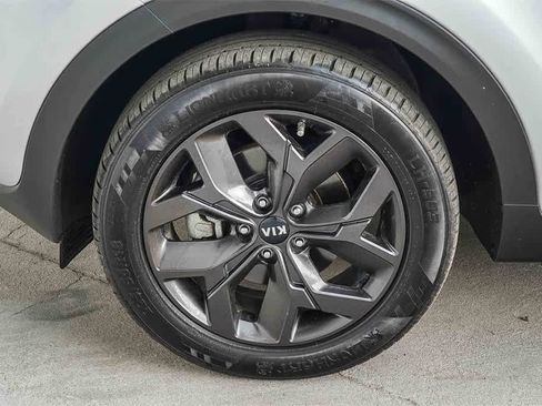 Used 2020 Kia Sportage S image 10