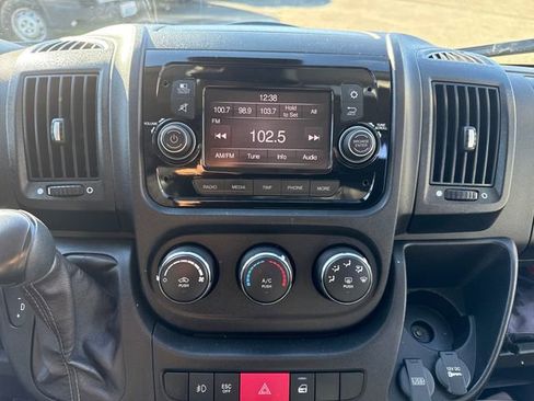 Used 2021 RAM ProMaster 2500 w/ Convenience Group image 23