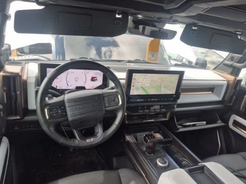 Used 2024 GMC Hummer EV 2X w/ LPO, Illumination Package AWD/4WD image 2