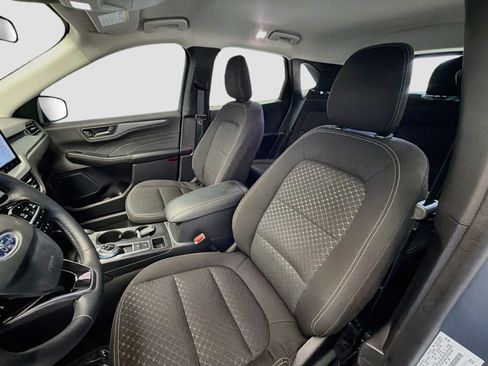 Used 2024 Ford Escape Active w/ Tech Pack #1 AWD/4WD image 13