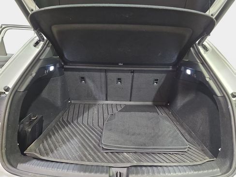 Used 2024 Audi Q4 e-tron Premium Plus w/ Premium Plus AWD/4WD image 14