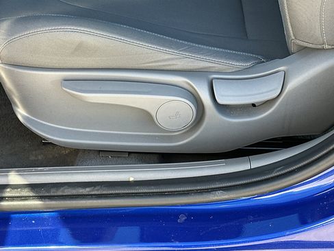 Certified 2024 Hyundai Elantra SEL image 26