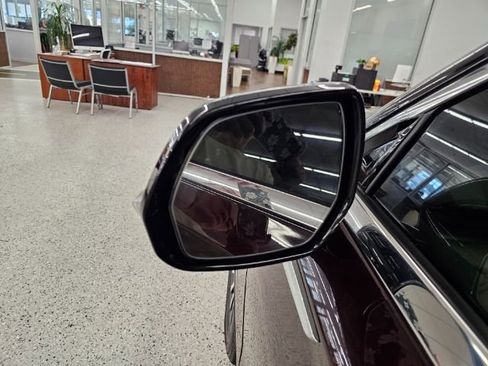 Used 2023 Lincoln Aviator AWD w/ Premium Package image 40