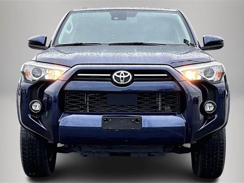 Used 2024 Toyota 4Runner SR5 image 3