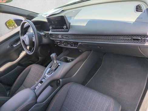 Used 2025 Honda HR-V Sport image 20
