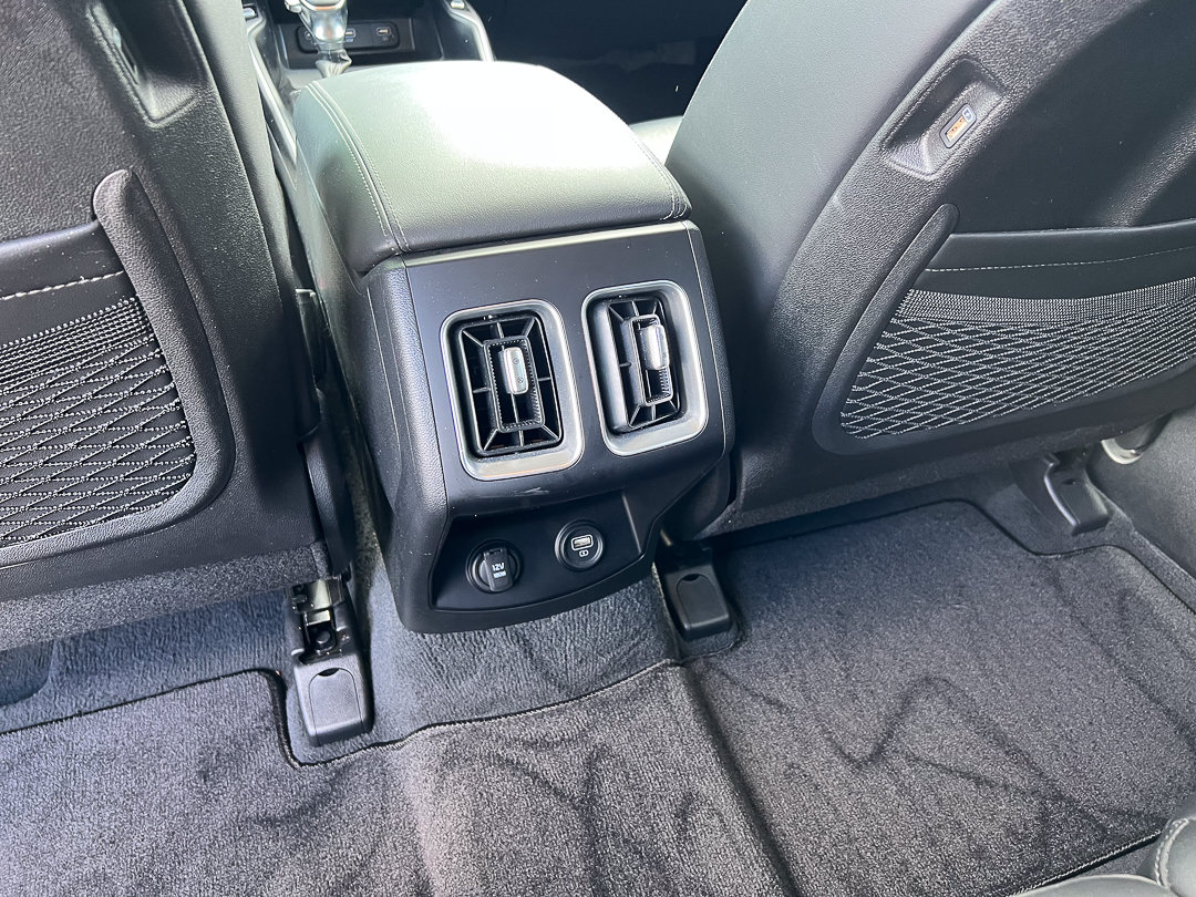 Used 2022 Kia Sorento S FWD image 33