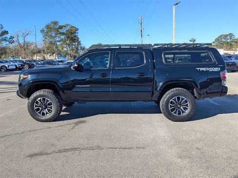 Used 2022 Toyota Tacoma TRD Sport image 7