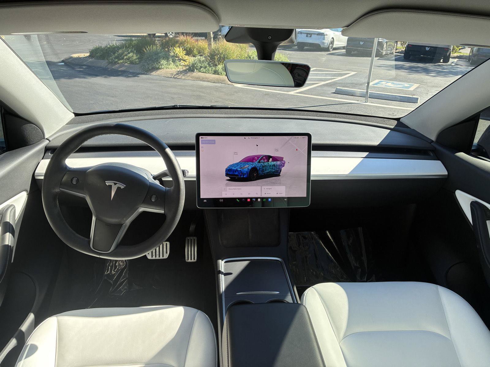 Used 2022 Tesla Model Y Performance AWD/4WD image 18