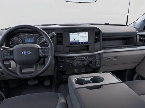 New 2025 Ford F350 XL w/ 360-Degree Camera Package RWD image 7
