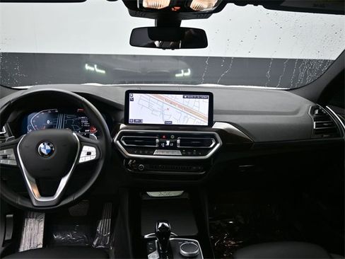 Used 2023 BMW X4 xDrive30i w/ Convenience Package image 8