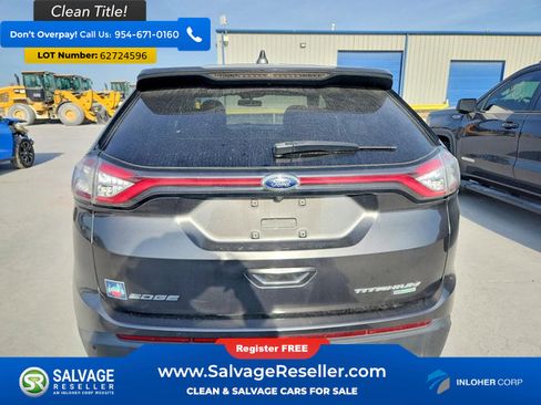 Used 2018 Ford Edge Titanium w/ Technology Package FWD image 8