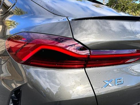 New 2026 BMW X6 xDrive40i w/ Premium Package image 14