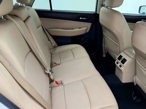 Used 2015 Subaru Outback 2.5i Limited w/ Popular Package #4 AWD/4WD image 22
