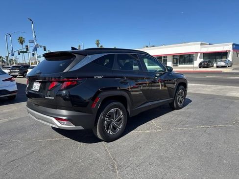 Used 2025 Hyundai Tucson Blue AWD/4WD image 6