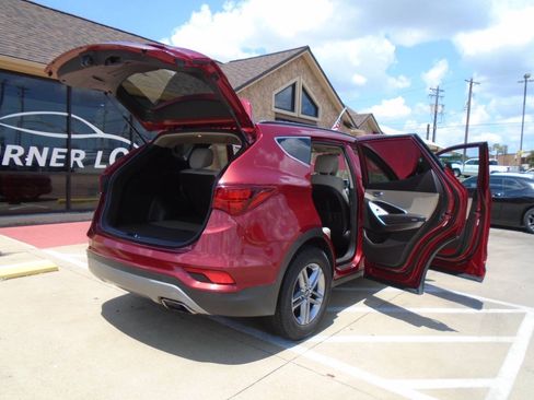 Used 2017 Hyundai Santa Fe Sport FWD image 22