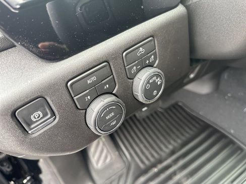 New 2026 Chevrolet Silverado 1500 LT image 15