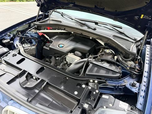 Used 2017 BMW X4 xDrive28i AWD/4WD image 51