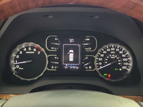 Used 2019 Toyota Tundra 1794 Edition image 28