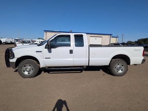 Used 2006 Ford F250 XLT AWD/4WD image 13