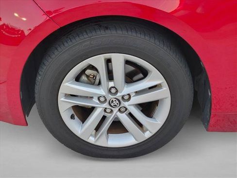 Certified 2022 Toyota Corolla SE FWD image 9