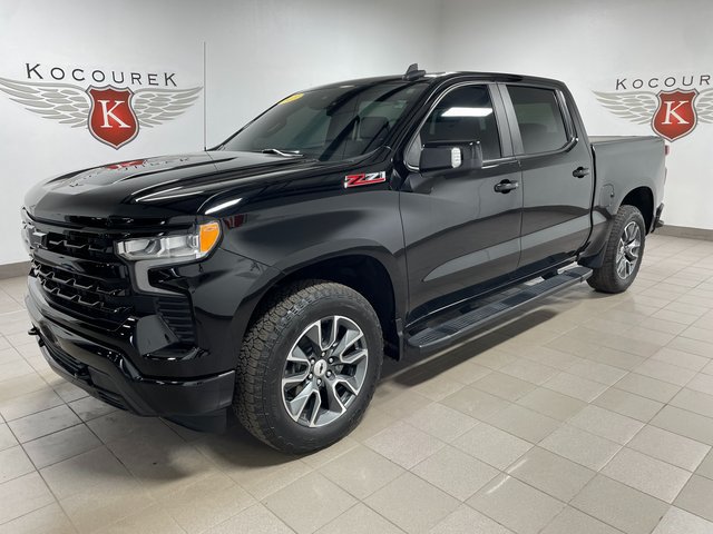 Used 2023 Chevrolet Silverado 1500 RST w/ RST All Star Premium Package AWD/4WD image 3