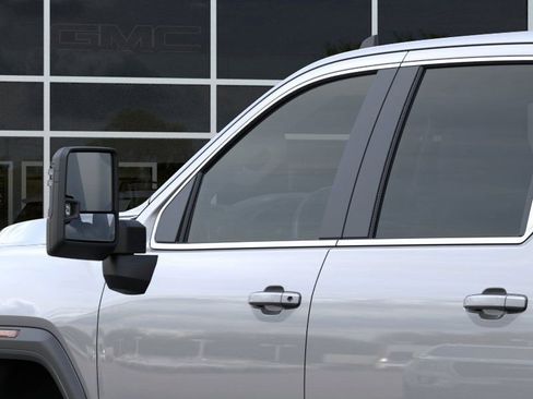 New 2025 GMC Sierra 2500 SLE w/ SLE Value Package; image 12