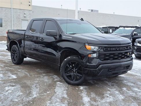 Used 2025 Chevrolet Silverado 1500 Custom image 26