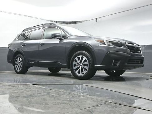 Used 2020 Subaru Outback Premium AWD/4WD image 40