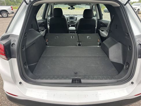 Used 2022 Chevrolet Equinox LS w/ Driver Confidence II Package AWD/4WD image 14