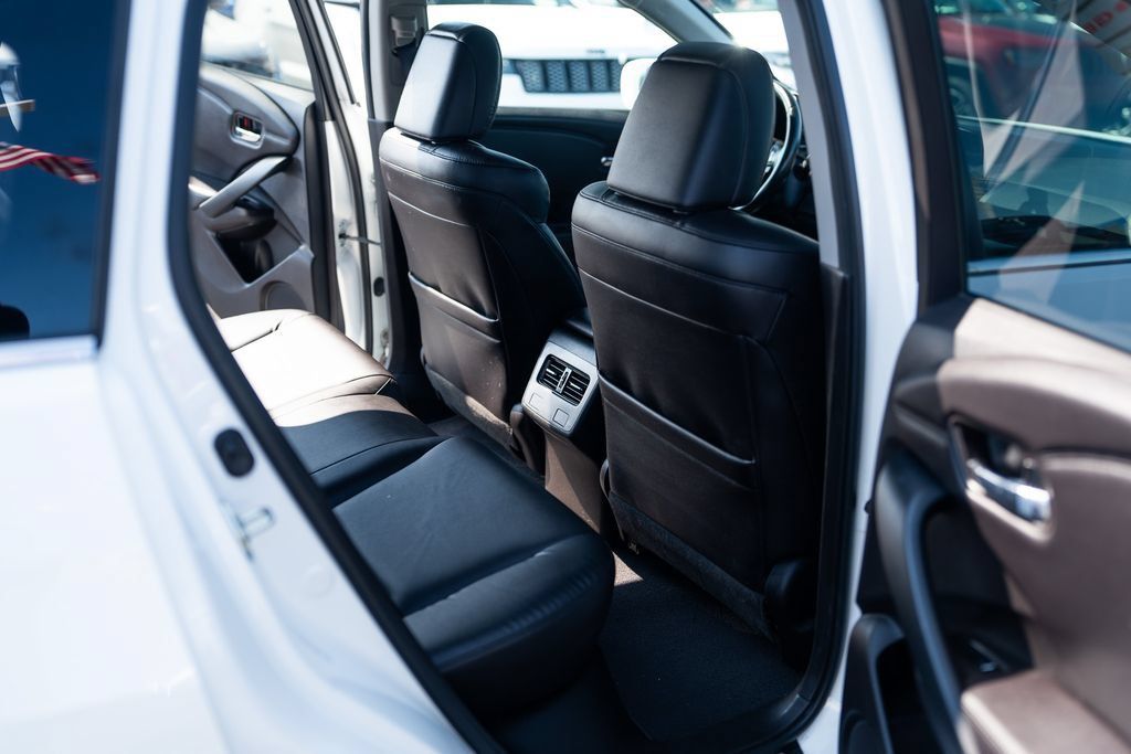 Used 2018 Acura RDX AWD image 11