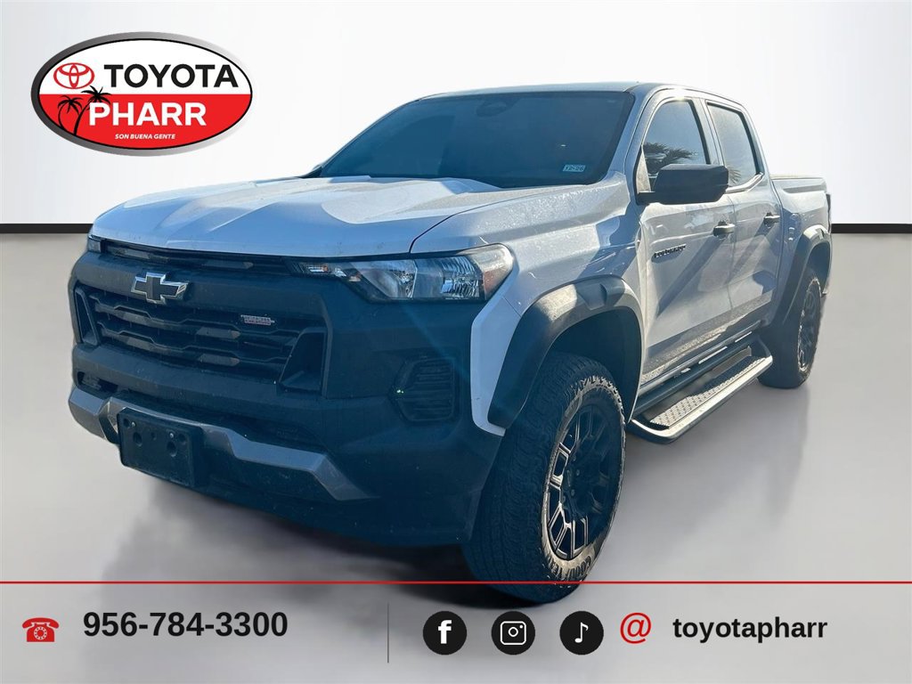 Used 2024 Chevrolet Colorado Trail Boss w/ Advanced Trailering Package AWD/4WD image 1